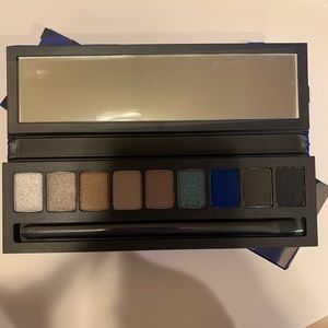 MAC eyeshadow palette
